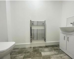 Photo 6- click for photo gallery